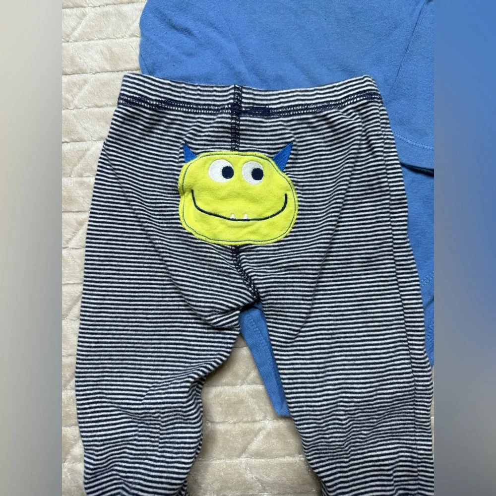 Carter's | Baby Boy Outfit | 9M